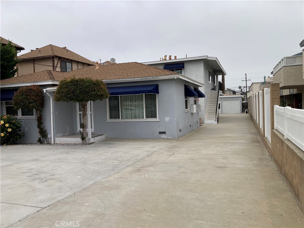 2607 Rockefeller lane. Unit 5/front